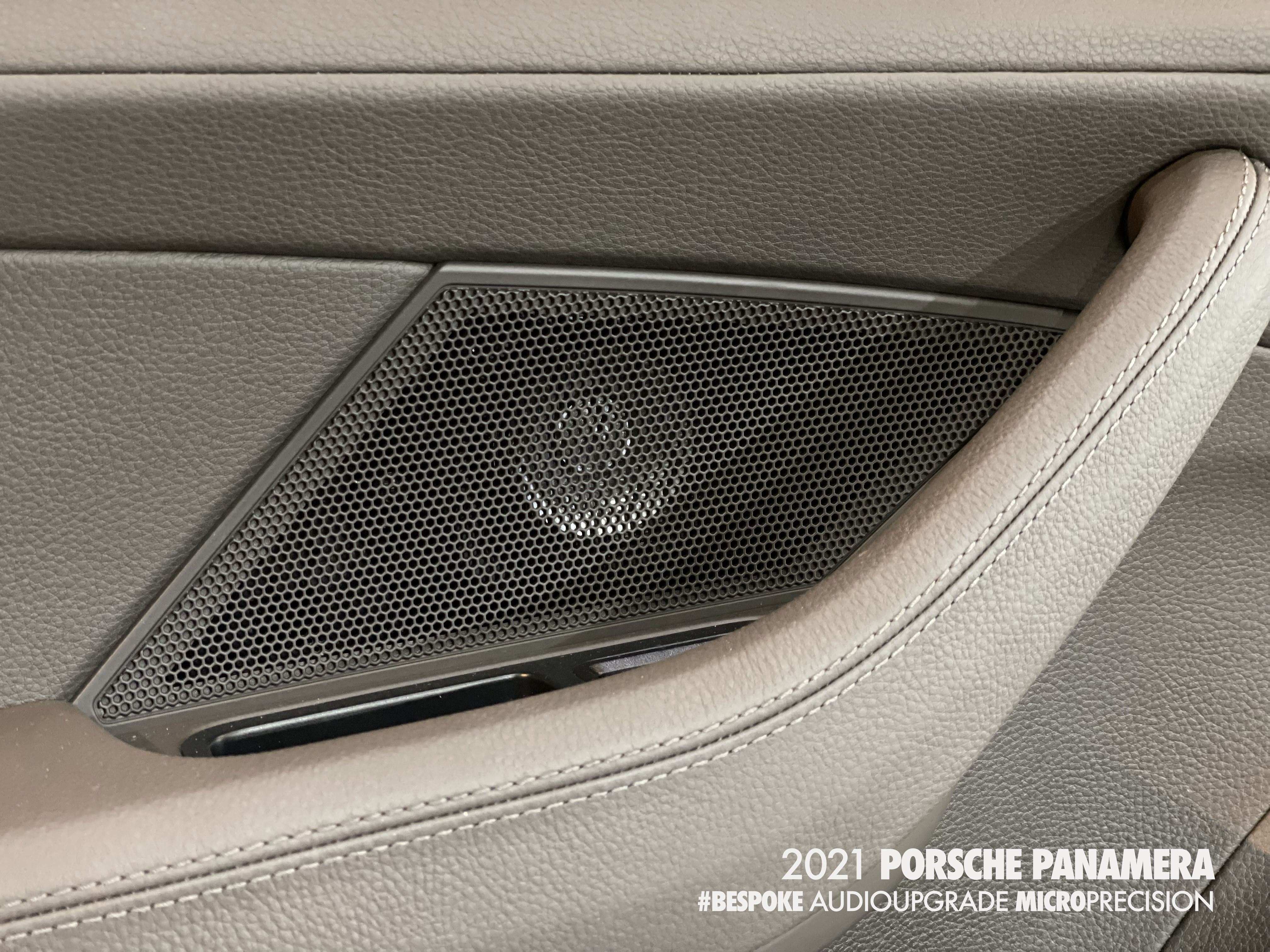 2021 Porsche Panamera_463